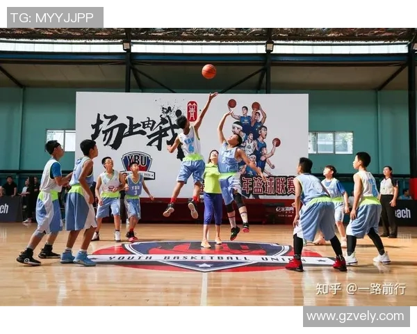 姚明如何通过技术与策略提升篮板球能力的全面分析与探讨 姚明如何通过技术与策略提升篮板球能力的全面分析与探讨