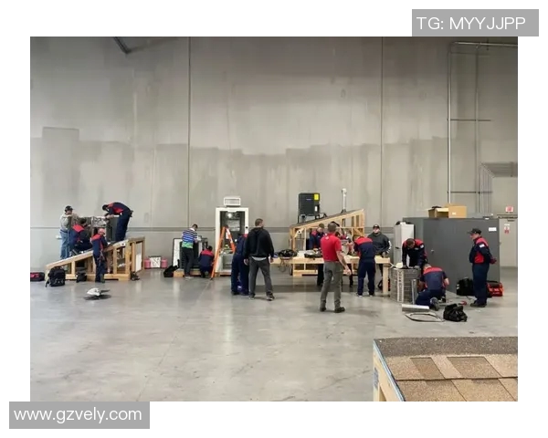 当今足坛最火年轻足球明星崛起背后的故事与未来展望 当今足坛最火年轻足球明星崛起背后的故事与未来展望