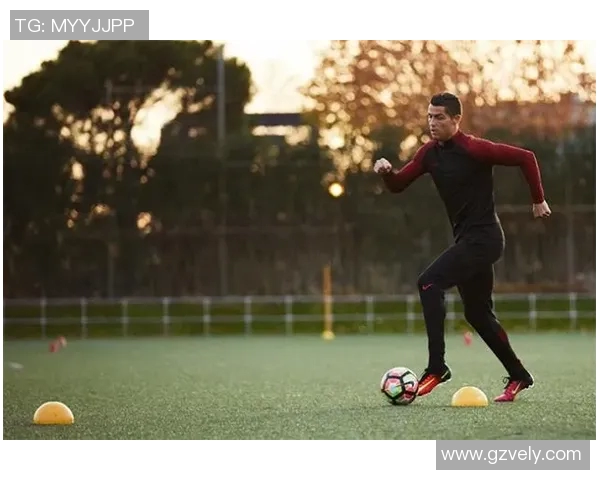 当足球明星与粉丝灵魂互换后他们的生活将会发生怎样的奇妙变化 当足球明星与粉丝灵魂互换后他们的生活将会发生怎样的奇妙变化