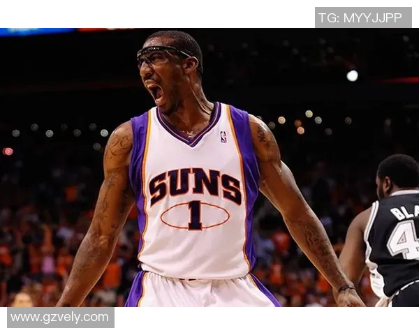 篮球场上的智慧之星：那些戴眼镜的篮球明星们的传奇故事